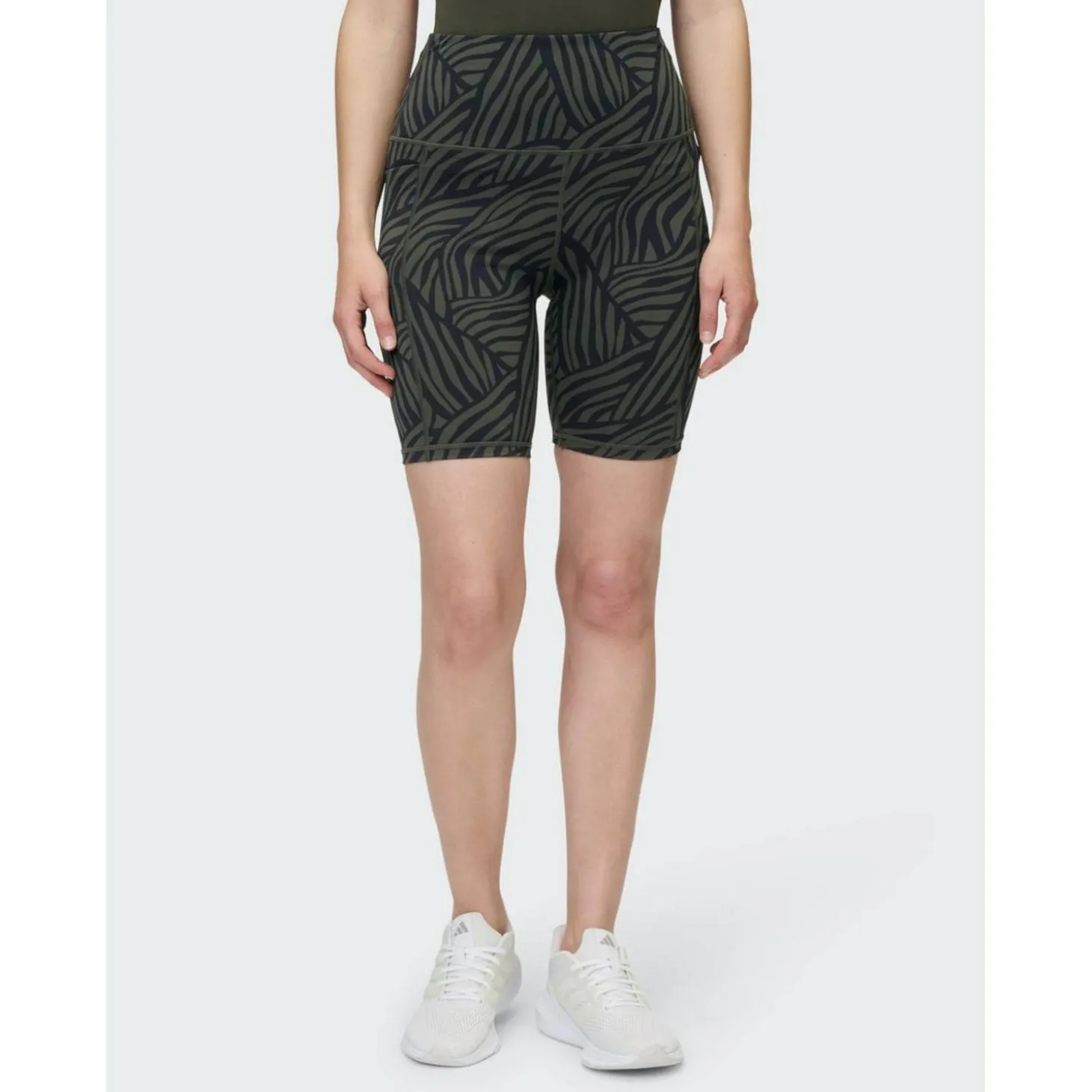 Camelia Damen Shorts