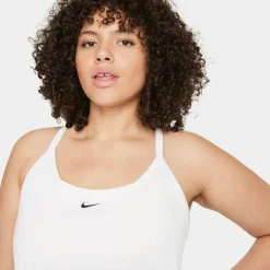 Dri-Fit One Elastika Standard Fit Damen T-Shirt