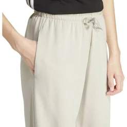 Essentials Small Logo French Terry Cuffed Damen Hose