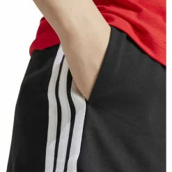 Essentials 3-Streifen Cotton Damen Shorts