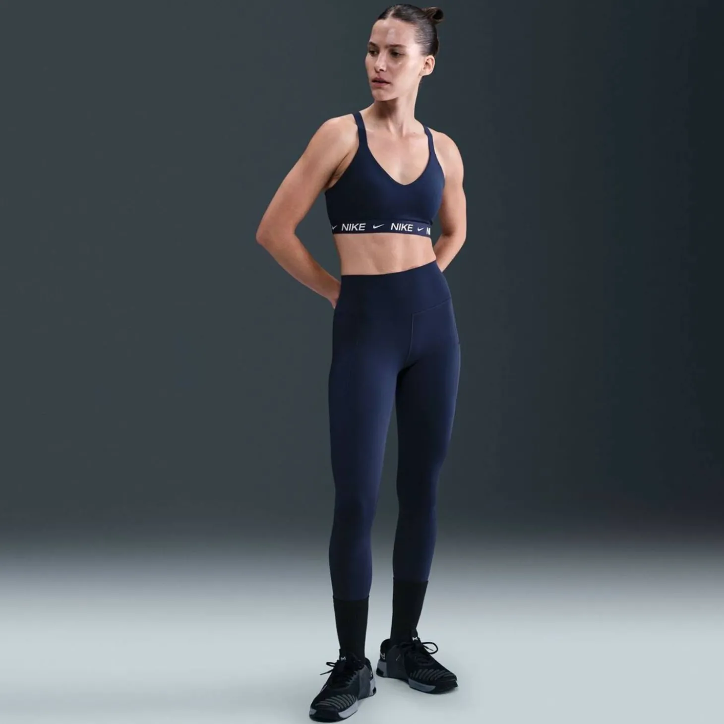 Indy Medium Support Padded Adjustable Damen T-Shirt