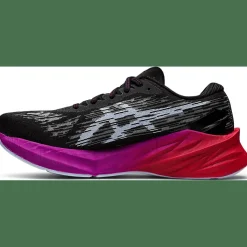 Novablast 3 Damen Laufschuhe