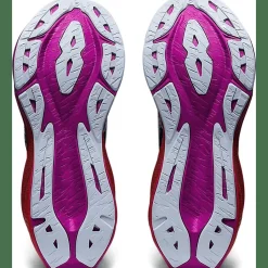 Novablast 3 Damen Laufschuhe