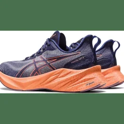Novablast 3 LE Damen Laufschuhe