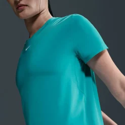 One Classic Dri-Fit Damen T-Shirt