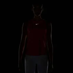 One Classic Dri-Fit Damen T-Shirt