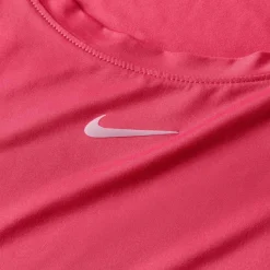 One Classic Dri-Fit Damen T-Shirt
