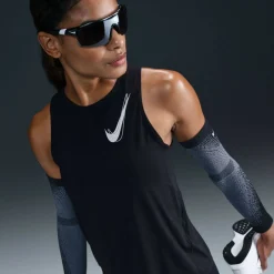 One Dri-Fit Damen T-Shirt