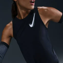 One Dri-Fit Damen T-Shirt