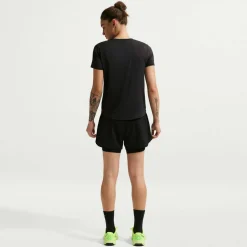 One Dri-Fit High-Waisted 3
