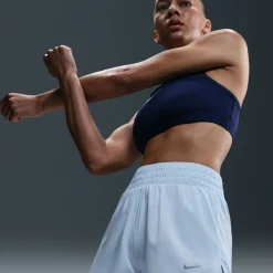 One Dri-Fit High-Waisted 3