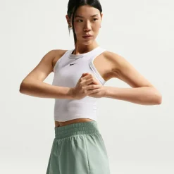 One Dri-Fit High-Waisted 3