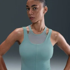 One Fit ted Dri-Fit Cropped Damen T-Shirt