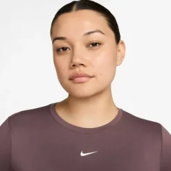 One Fit ted Dri-Fit Damen T-Shirt