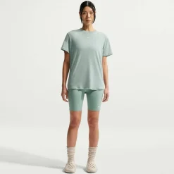 One Relaxed Dri-Fit Damen T-Shirt