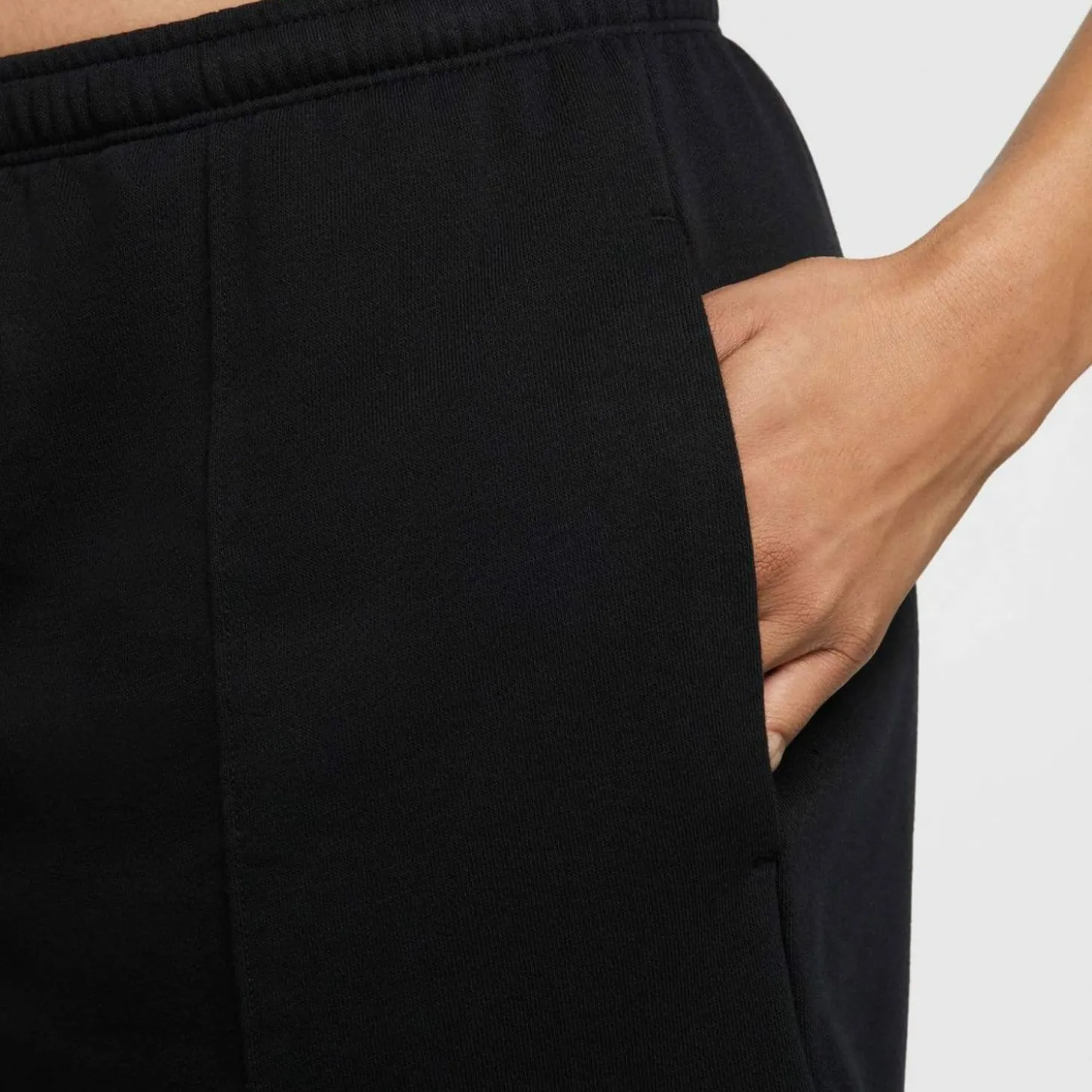 Sportswear Chill Terry Mid-Rise 4" French Terry Damen Shorts