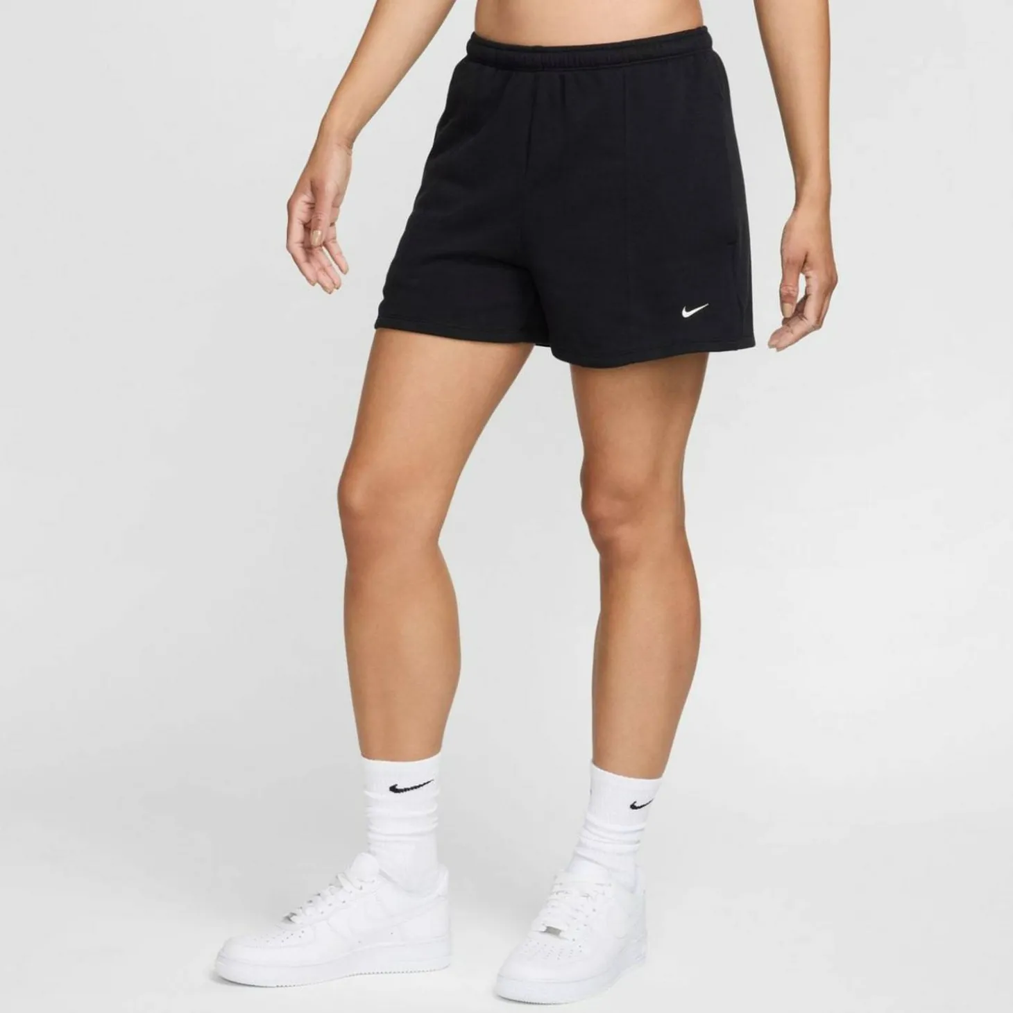 Sportswear Chill Terry Mid-Rise 4" French Terry Damen Shorts