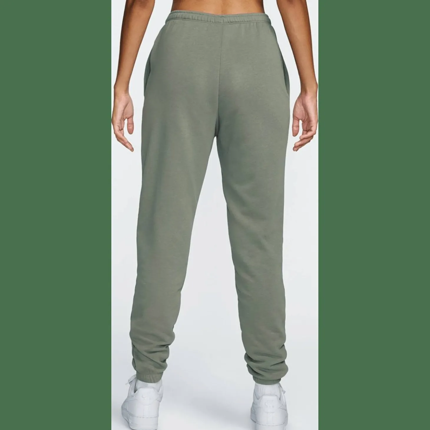 Sportswear Chill Terry Slim High-Waisted French Terry Damen Trainingshose
