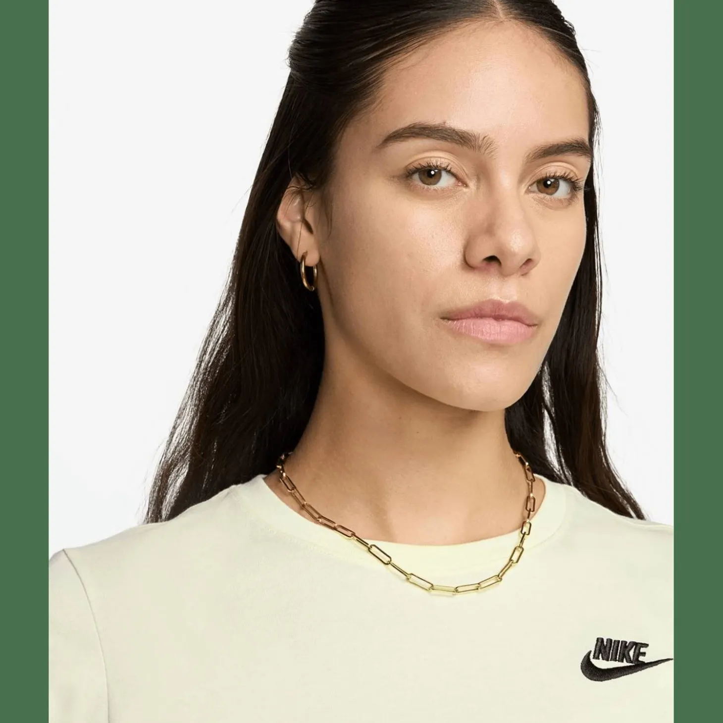Sportswear Essentials Damen T-Shirt