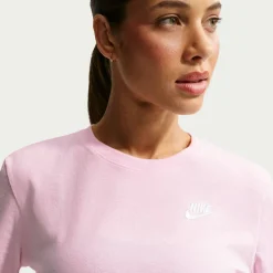 Sportswear Essentials Damen T-Shirt