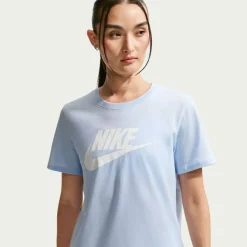 Sportswear Essentials Logo Damen T-Shirt