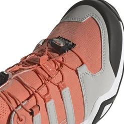 Terrex Swift R2 GORE-TEX Wanderschuh Damen Multifunktionsschuhe