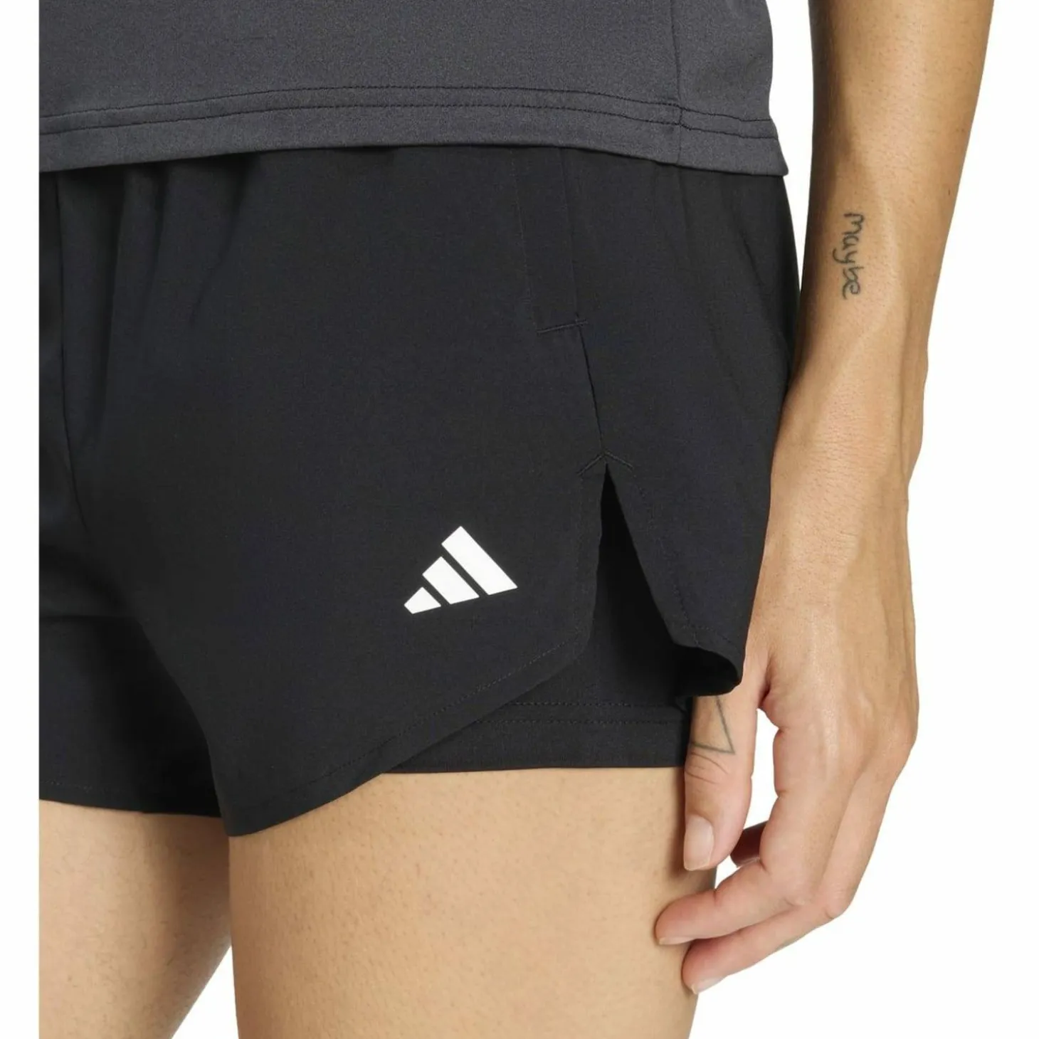 Workout Essentials 2in1 Damen Shorts